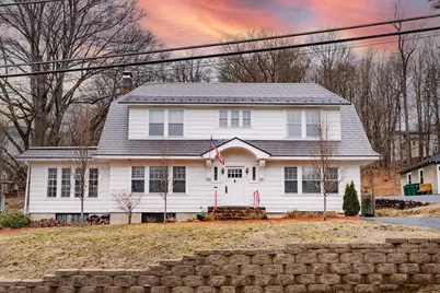 224 Blossom St, Fitchburg, MA 01420 - Photo 1