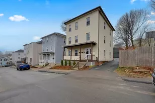 20 Mott St, Worcester, MA 01604 - Photo 1
