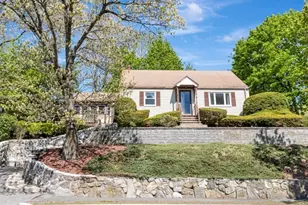 19 Saville St, Saugus, MA 01906 - Photo 1