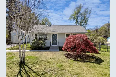 15 Crestmont Street, Springfield, MA 01108 - Photo 1