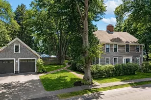 29 Pleasant St, Hingham, MA 02043 - Photo 1