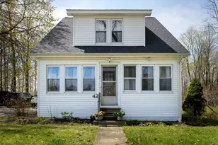 42 Maple Ave, Rutland, MA 01543 - Photo 1