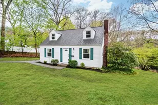 21 Nimitz Cir, Natick, MA 01760 - Photo 1