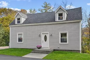 322 Central St, Hudson, MA 01749 - Photo 1