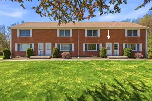 46 Willow Ridge Dr, Bridgewater, MA 02324 - Photo 1