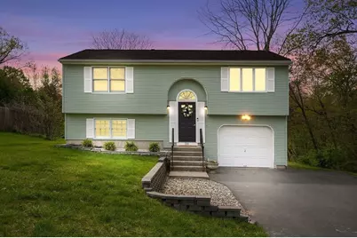 131 Queen Ave, West Springfield, MA 01089 - Photo 1