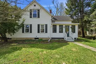 35 Taylor St, Amherst, MA 01002 - Photo 1