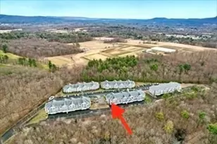 27 Greenleaves, Amherst, MA 01002 - Photo 1