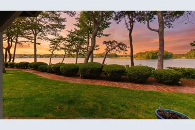 381 Great Oak Rd #9, Mashpee, MA 02649 - Photo 1