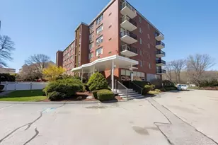 20 Hammond Pond Pkwy, Newton, MA 02467 - Photo 1