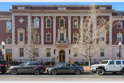7 Warren Avenue #12, Boston, MA 02116 - Photo 1
