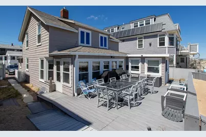 29 Commonwealth Avenue, Salisbury, MA 01952 - Photo 1