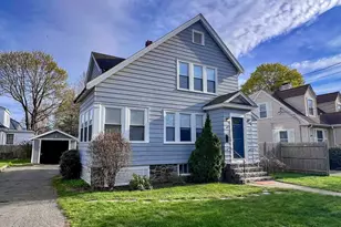 34 Lafayette St, Marblehead, MA 01945 - Photo 1