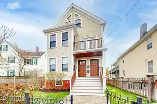 17 Hammond St, Somerville, MA 02143 - Photo 1
