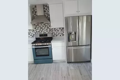 100 Atlantic St #2, Quincy, MA 02171 - Photo 1