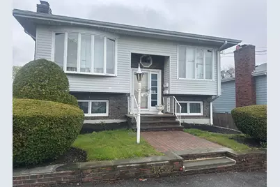 122 Lantern Rd, Revere, MA 02151 - Photo 1