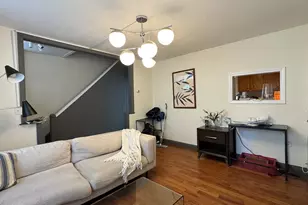 286 Bowen St, Boston, MA 02127 - Photo 1
