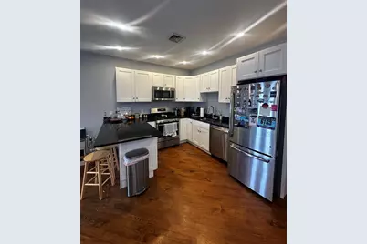 129 G St #3, Boston, MA 02127 - Photo 1