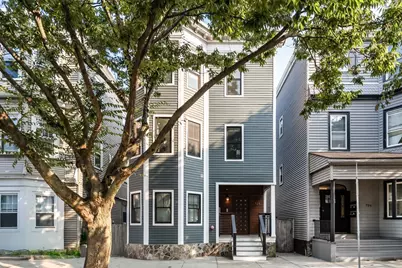724 E 2nd St #2, Boston, MA 02127 - Photo 1
