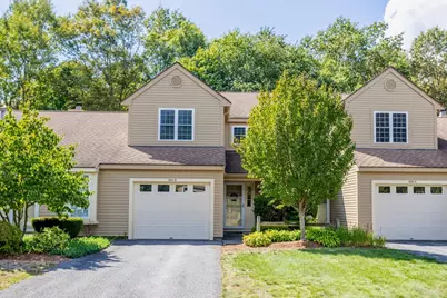 920 Ridgefield Cir #920B, Clinton, MA 01510 - Photo 1
