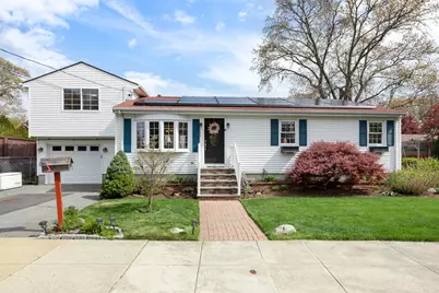 706 Lawton St, Fall River, MA 02721 - Photo 1