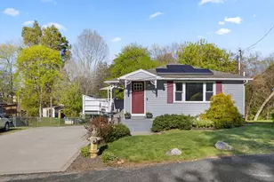 9 Williams St, Dudley, MA 01571 - Photo 1