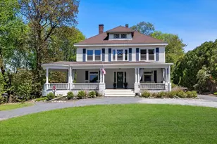 10 Latisquama Rd, Southborough, MA 01772 - Photo 1