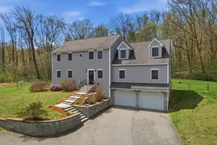 324 W Sutton Rd, Sutton, MA 01590 - Photo 1