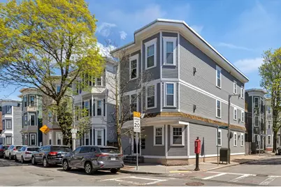 253 E St #1, Boston, MA 02127 - Photo 1