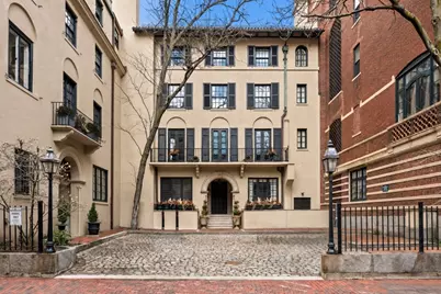 107-109 Chestnut Street #PH, Boston, MA 02108 - Photo 1