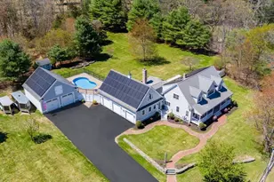 64 Warren St, Plainville, MA 02762 - Photo 1