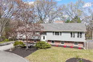 16 Briscoe St, Woburn, MA 01801 - Photo 1