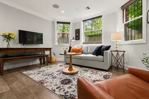 11 Exeter St, Boston, MA 02116 - Photo 1
