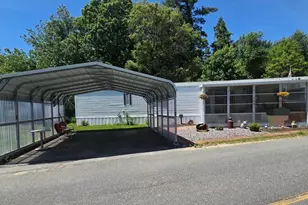 143 Pine Ave, Sturbridge, MA 01566 - Photo 1