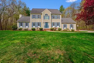 10 Gates Farm Cir, Haverhill, MA 01832 - Photo 1