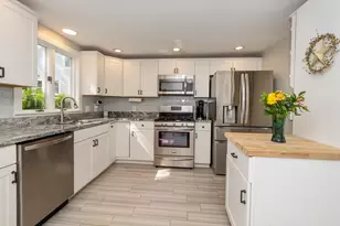 1 Union Ct, Amesbury, MA 01913 - Photo 1