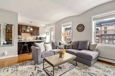 9-15 Battery St #7, Boston, MA 02109 - Photo 1