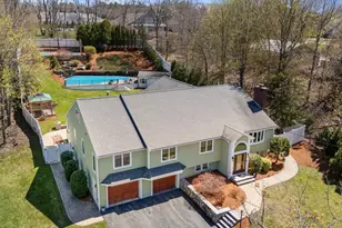 7 Michelle Dr, Burlington, MA 01803 - Photo 1