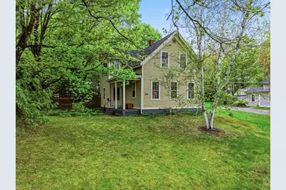 106 Chestnut St, Northampton, MA 01062 - Photo 1