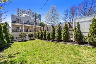 413 E 7th St, Boston, MA 02127 - Photo 1