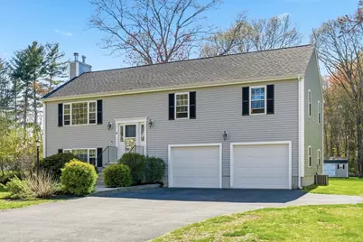 20 Fiske Ave, Upton, MA 01568 - Photo 1
