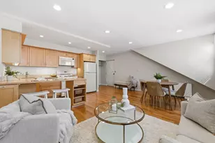 21 Bowdoin St, Boston, MA 02114 - Photo 1