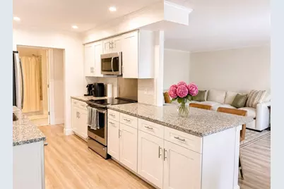 10 Beals Cove Rd #J, Hingham, MA 02043 - Photo 1