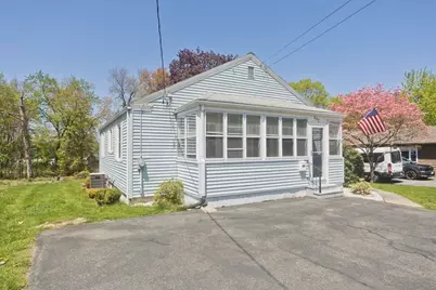 582 Broadway St, Chicopee, MA 01020 - Photo 1