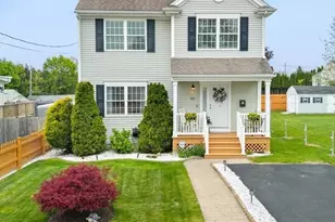 525 Anthony St, Fall River, MA 02721 - Photo 1