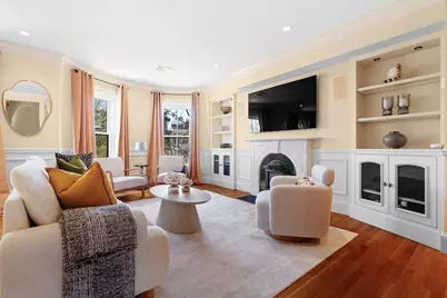 28 Rutland Sq #3, Boston, MA 02118 - Photo 1
