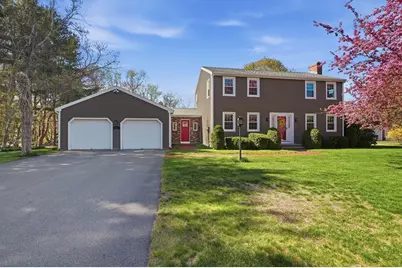 5 Brian Circle, Grafton, MA 01519 - Photo 1