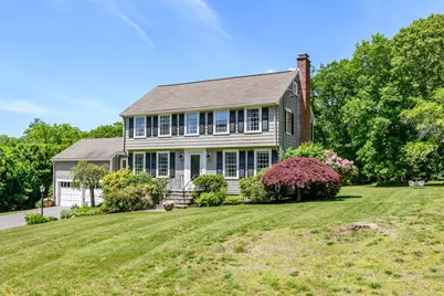 7 Woodleigh Rd, Natick, MA 01760 - Photo 1