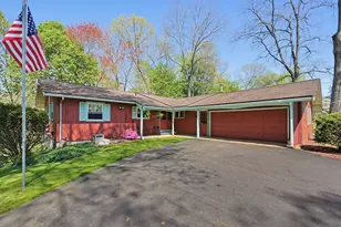 21 Daggett Rd, Attleboro, MA 02703 - Photo 1