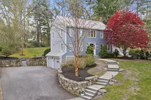 46 Fairways Edge Dr, Marshfield, MA 02050 - Photo 1